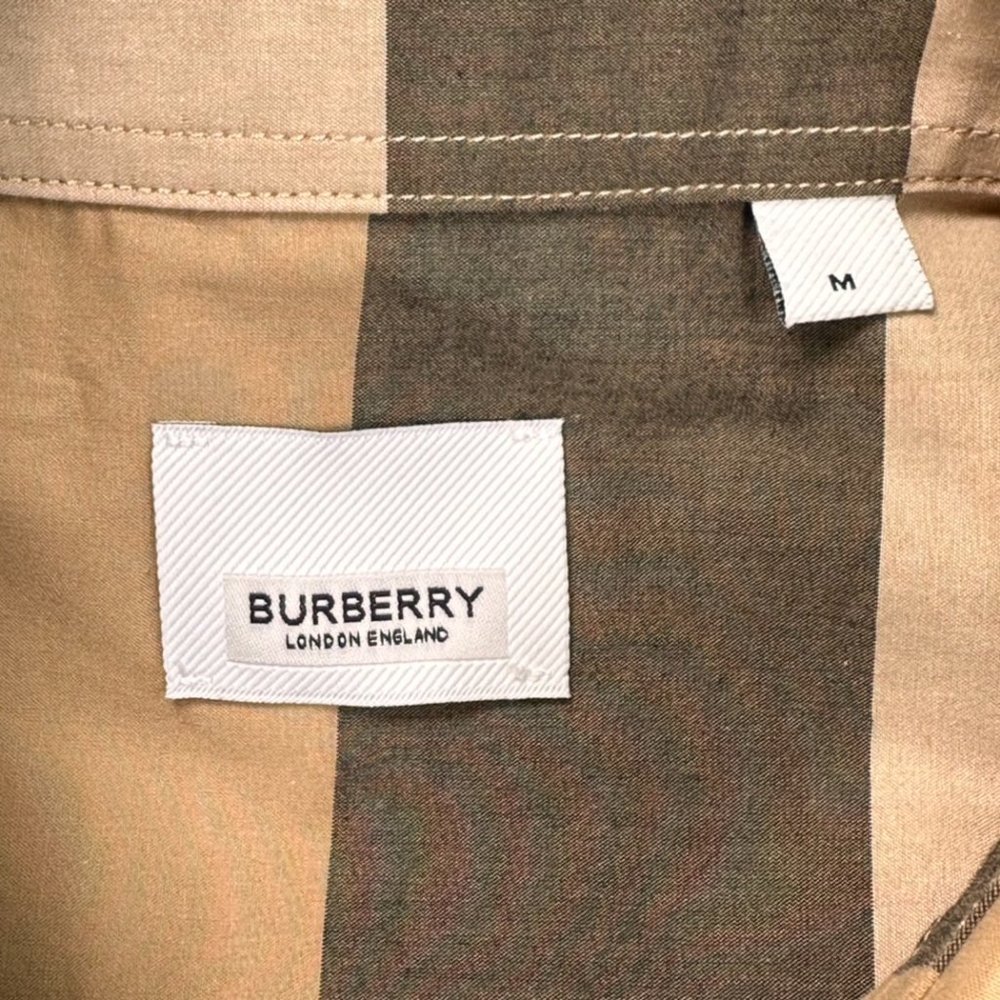 NWT size:M Burberry classic plaid stretch cotton poplin long-sleeved shirt - Picture 7 of 10